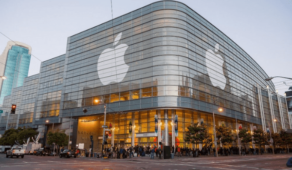 Apple staff given deadline to return to office