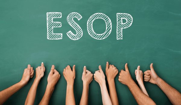 Stashfin rewards long-term employees with ESOP allocations