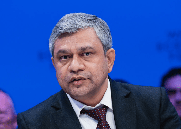 Government to give free AI training to 5.5 lakh VLEs Ashwini Vaishnaw