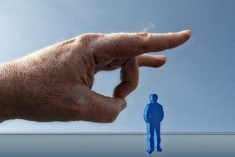 Delhi Wipro employee shares shock of sudden layoff after 6 years layoff
