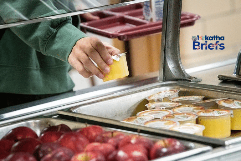 Gujarat AAR: No GST on employee recoveries for canteen meals Canteen meals